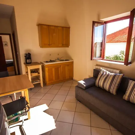 Stanic Апартаменти