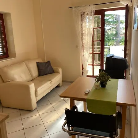 Apartman Stanic Zára